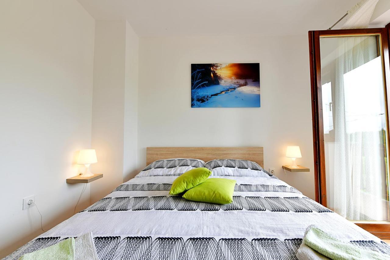 Apartman Mate Rakovica Exteriör bild